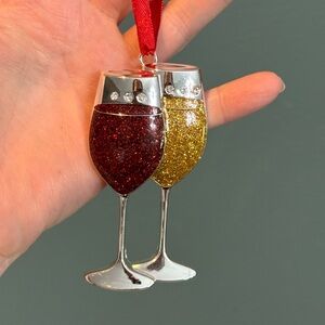 Harvey Lewis Silver Glitter red and white Wine Glasses Christmas Ornament
